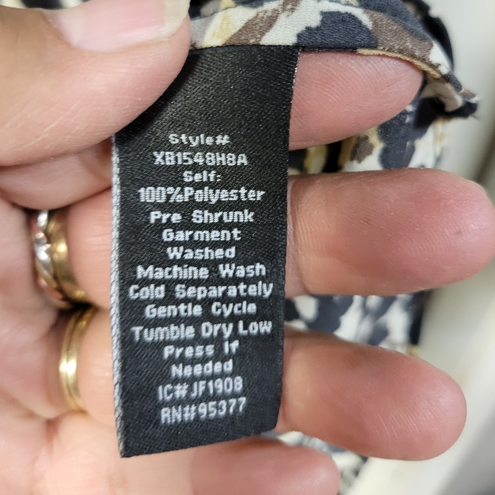Sanctuary Blouse - Picture 4 of 4